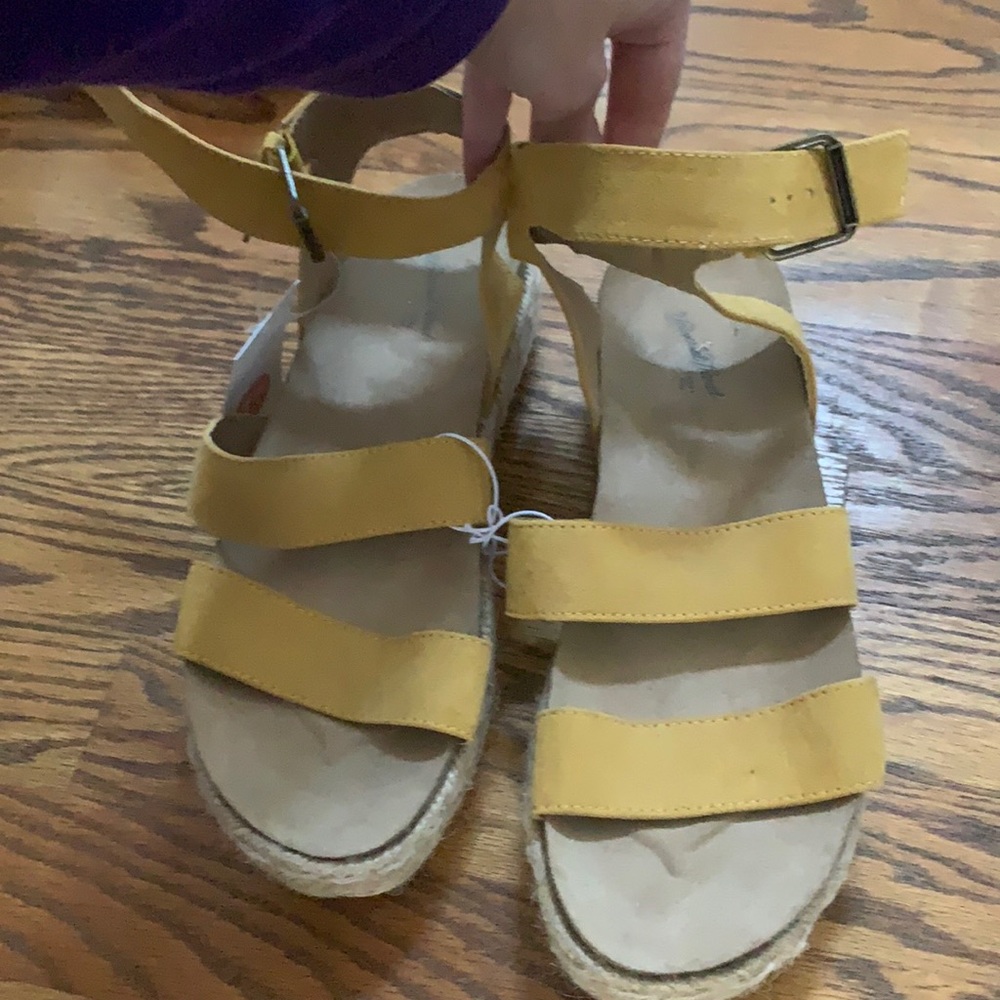 yellow sandals
